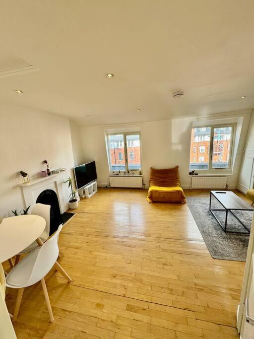 Victoria - 1 Bedroom Appartment 4 People London Eksteriør billede